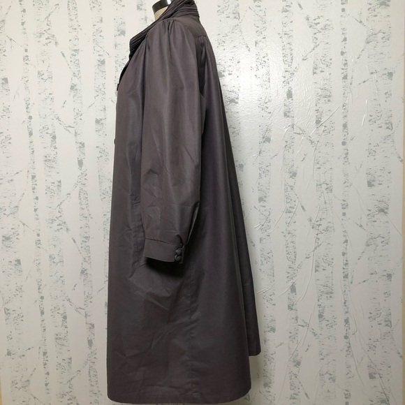 Vintage London fog trench coat - Picture 3 of 6